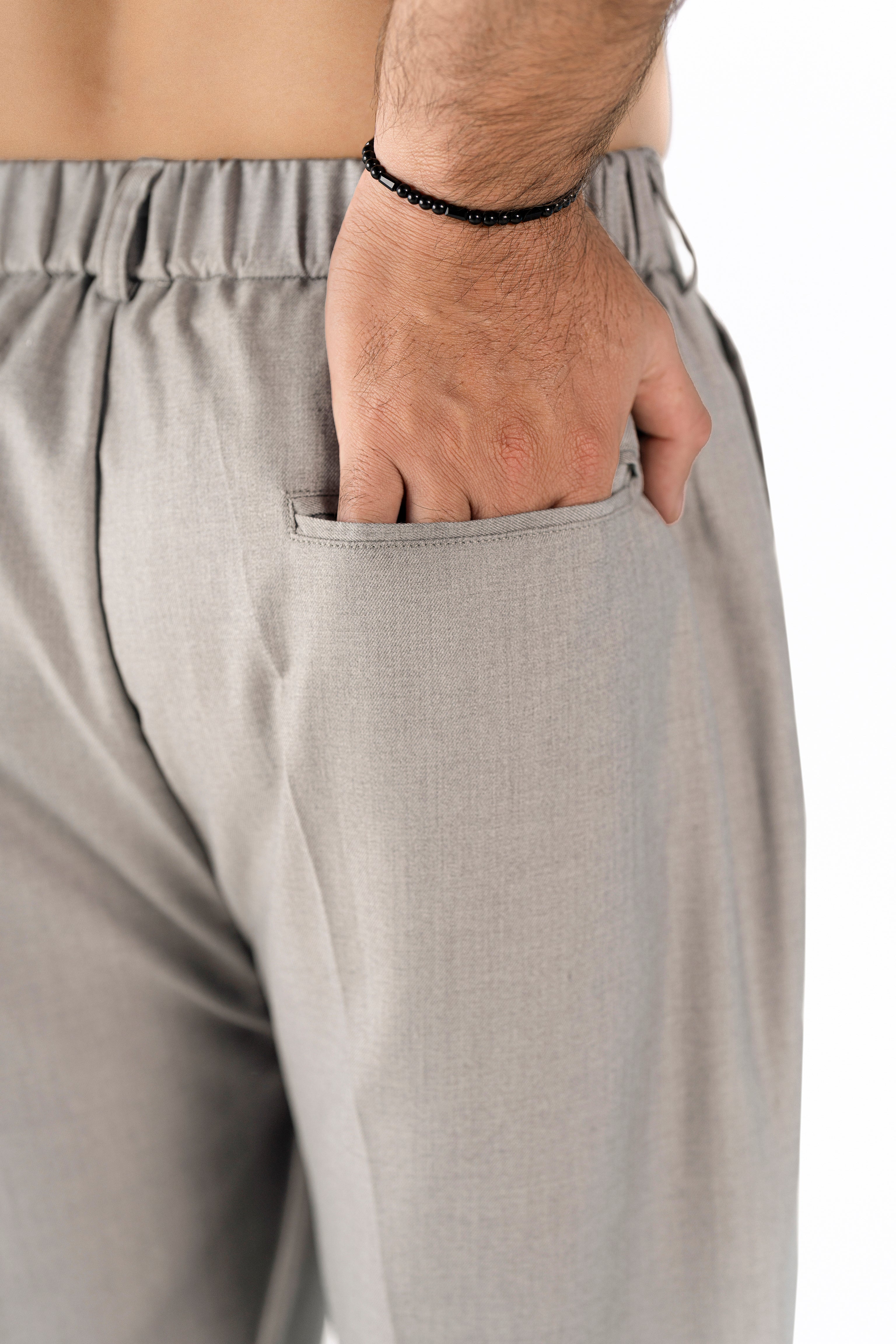 Classic Cenere Pleated Pants