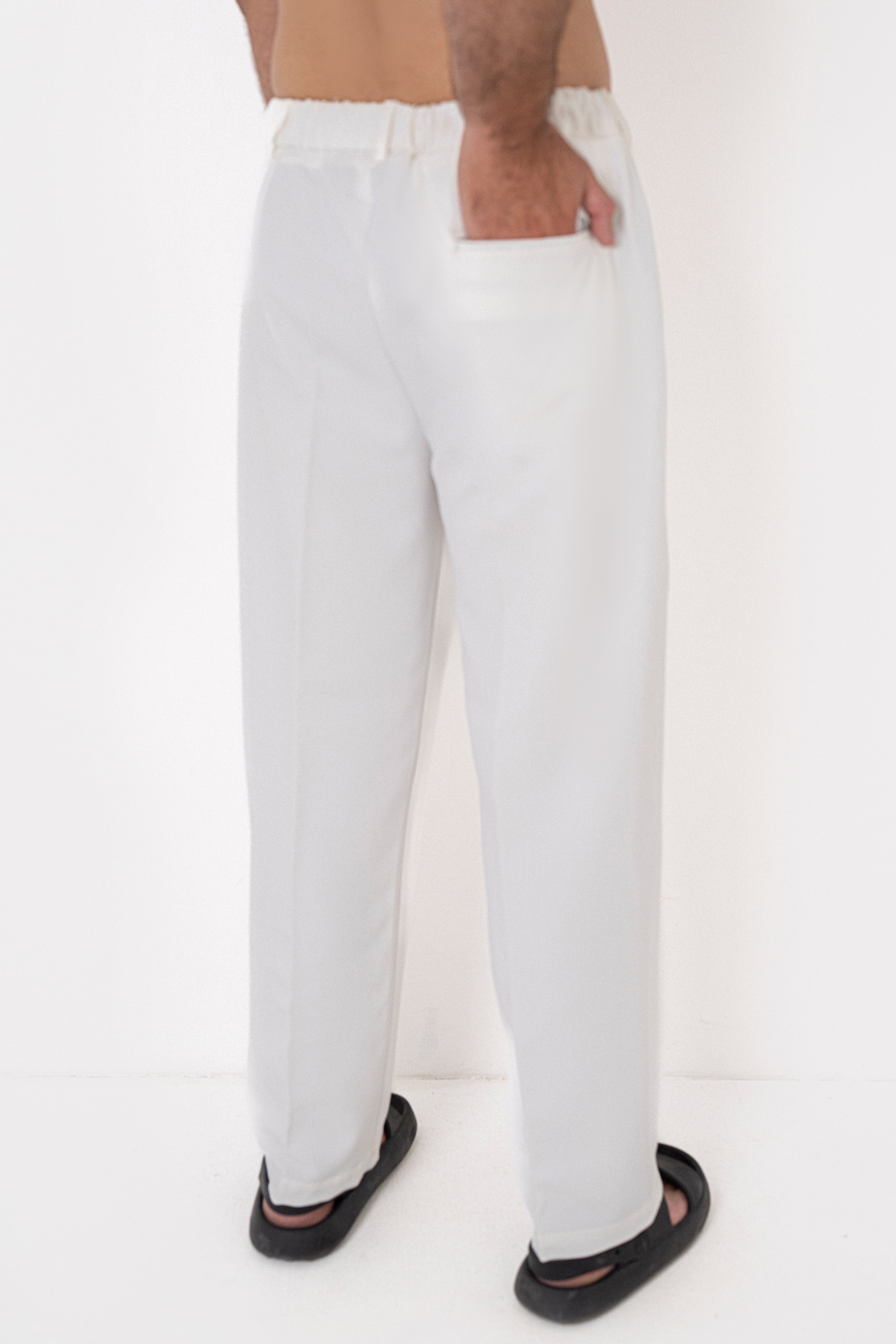Classic Blanc Pleated Pants